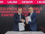 LALIGA i AENOR signen un acord per llançar una certificació d’excel·lència en pedreres de futbol