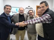 El Vendrell presenta la nova marca comercial “Vens?” per revitalitzar el comerç local