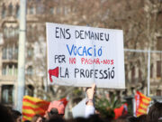 Educació situa en un 40,94 % el seguiment de la vaga a les 18 h, amb dades del 39,42% dels centres